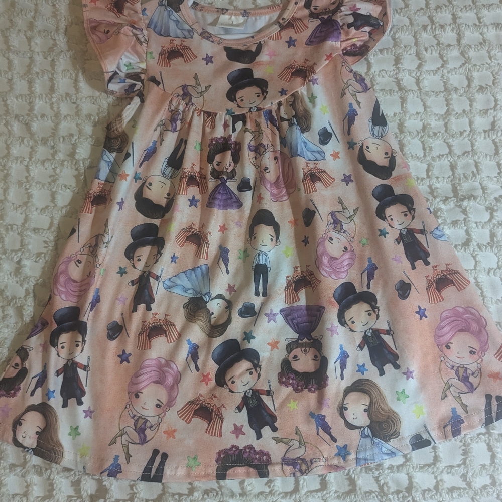Size small 2T this is the greatest show dress